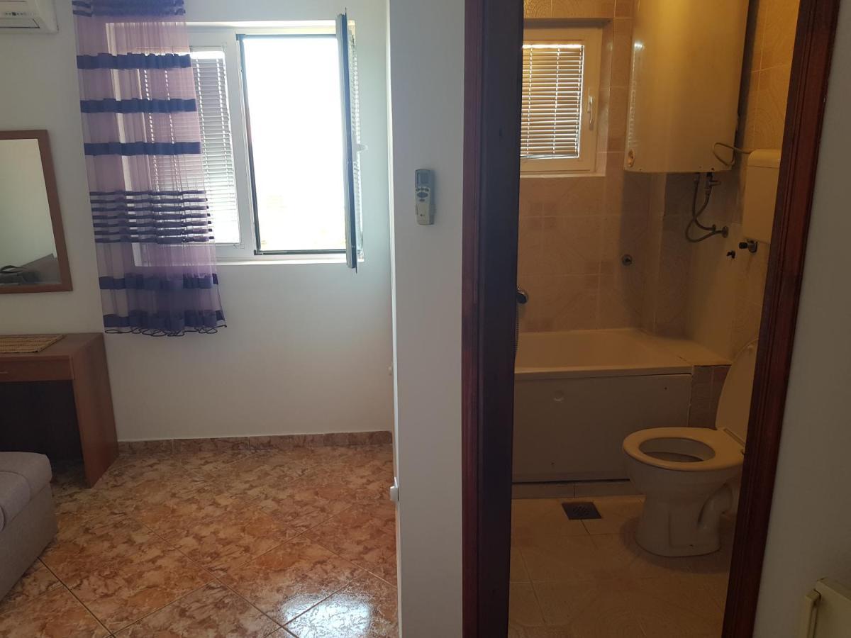 Apartments Drobni Pijesak Petrovac 部屋 写真