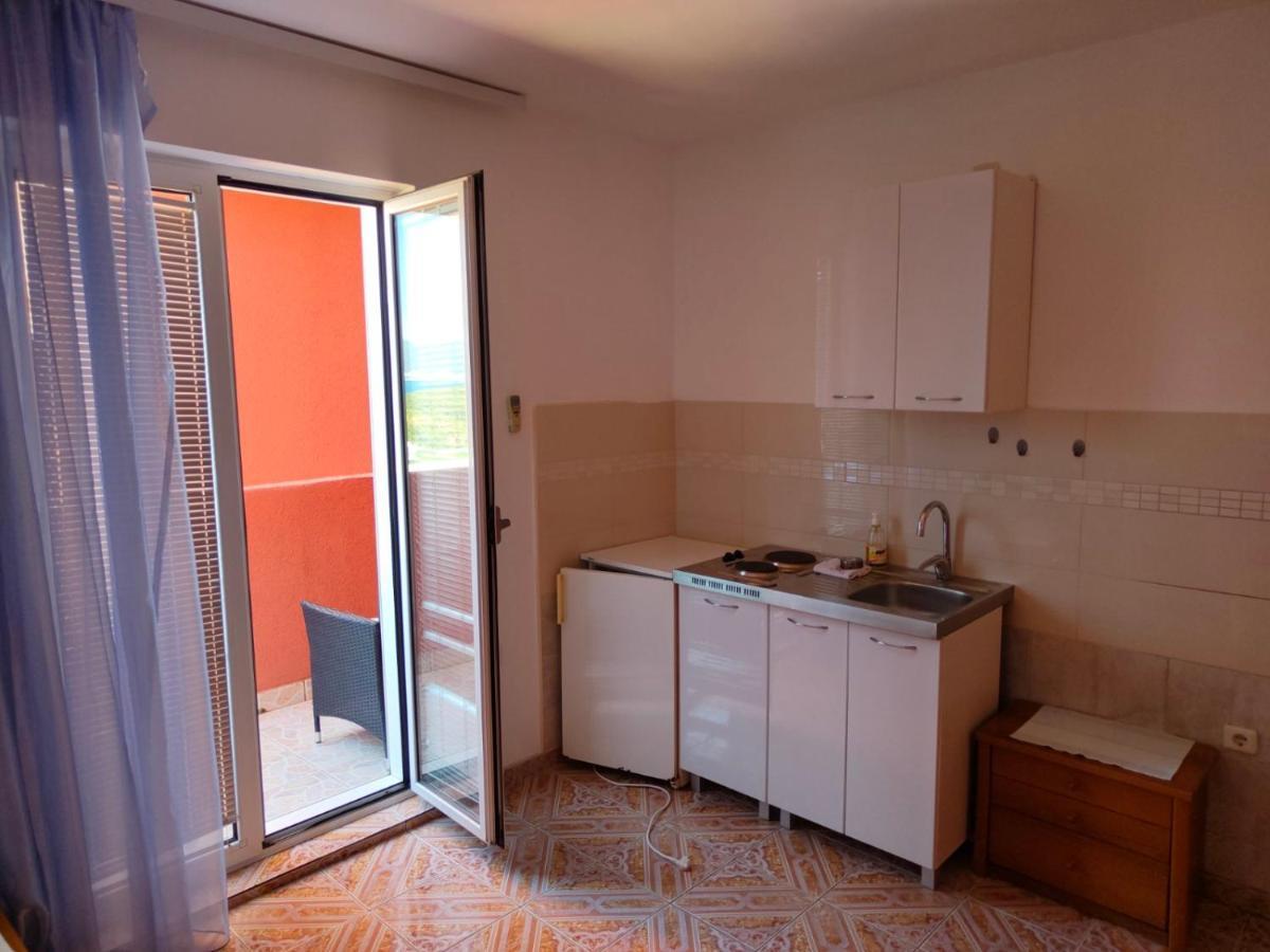 Apartments Drobni Pijesak Petrovac エクステリア 写真