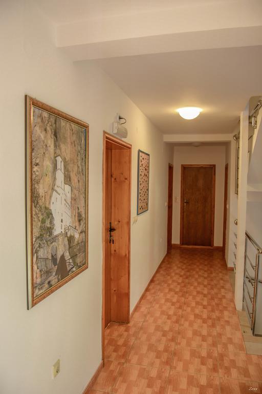 Apartments Drobni Pijesak Petrovac エクステリア 写真